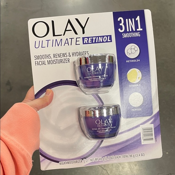 OLAY Ultimate Retinol 3-in-1 Smoothing Moisturizer 2 Pack